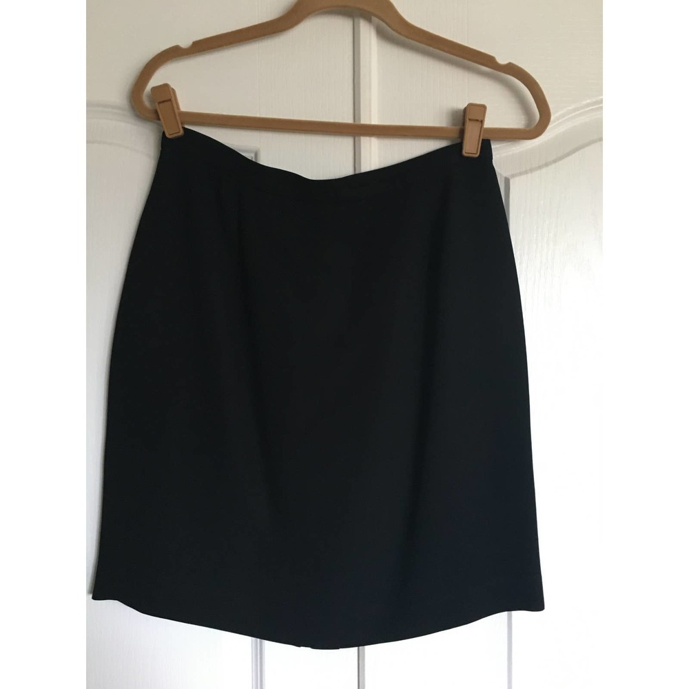 Vintage Casual Corner Women’s Pencil Skirt (short) in Black